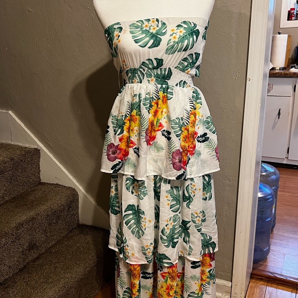 Strapless, tiered ruffle tropical print dress